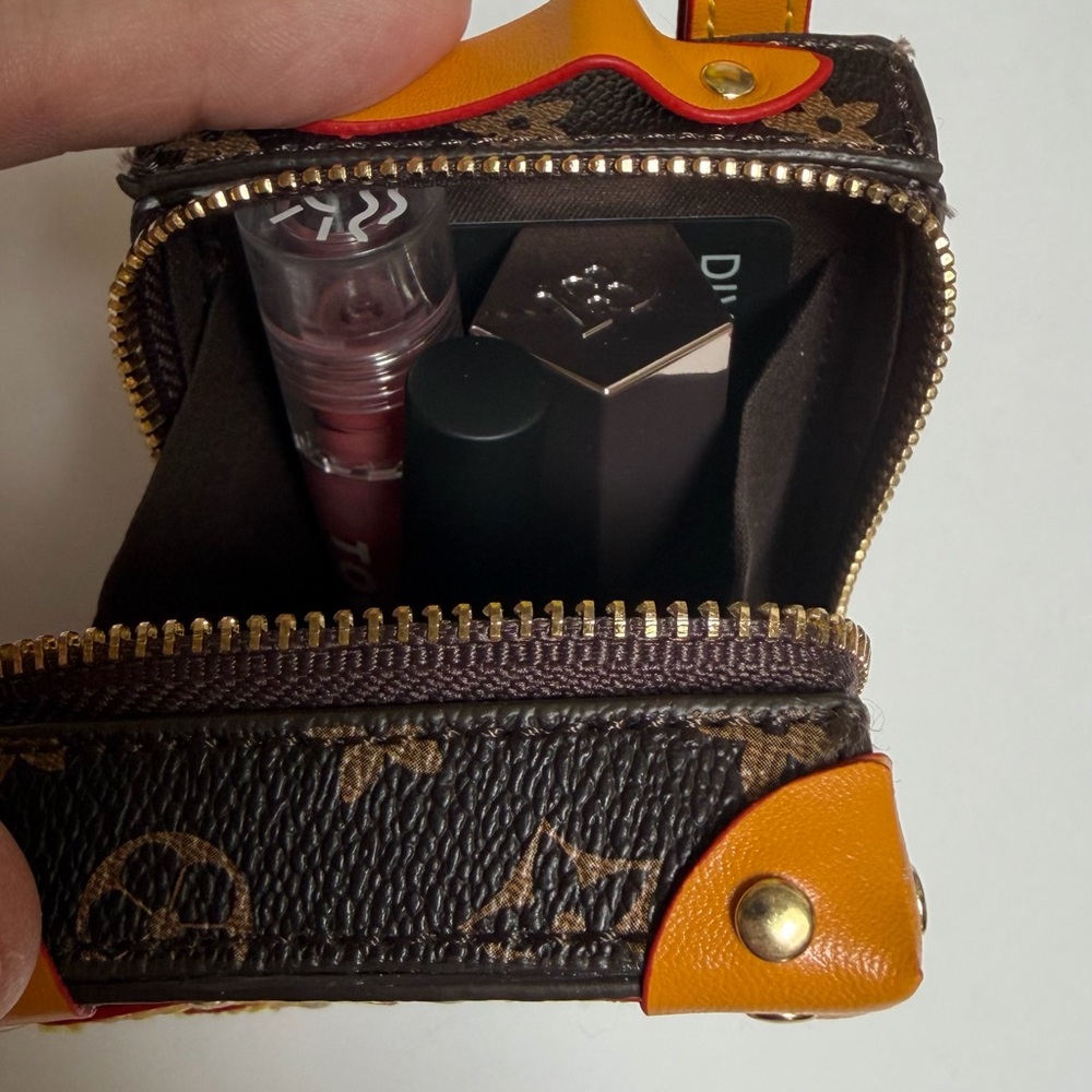 Adorable LV Like, Mini Luggage Bag with Gold Chain Adjustable Strap NWOT - Picture 14 of 15
